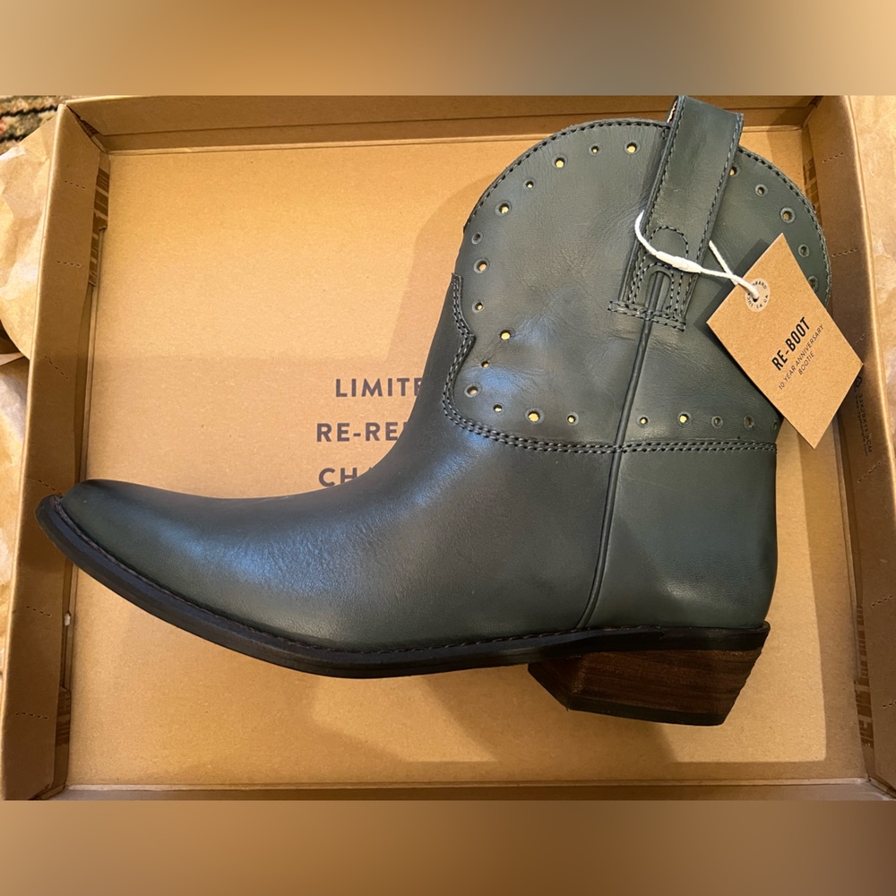 Lucky Brand Limited Edition Teal ChantelX Boots